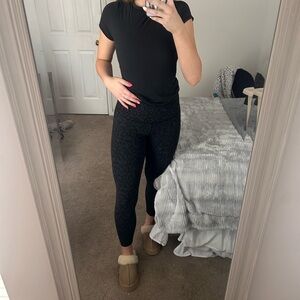 Lululemon Wonder Train Leggings. Size 8, 25’ Black Cheetah Print